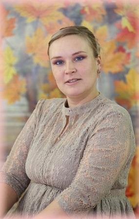 Педагогический работник Апрелкова Надежда Викторовна.